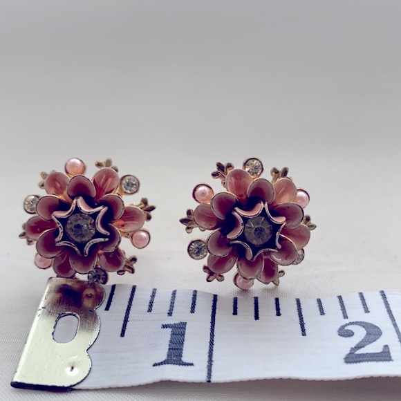 MCM thread back earrings - Picture 4 of 7